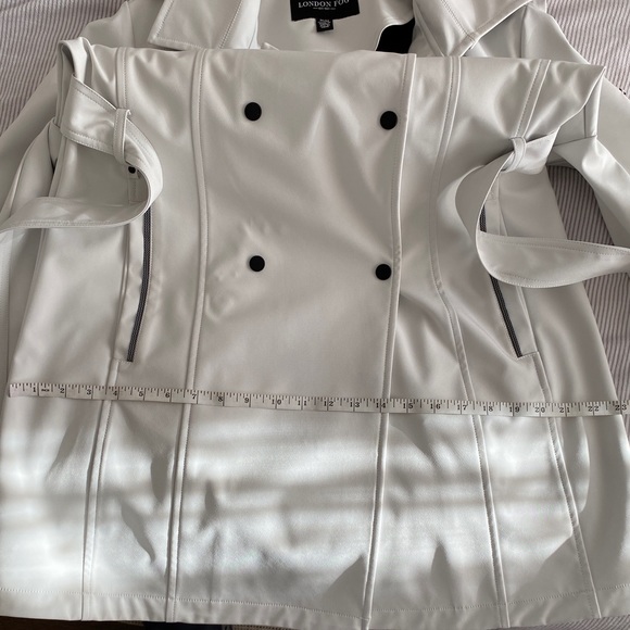 London Fog Weather Trench - Picture 12 of 16